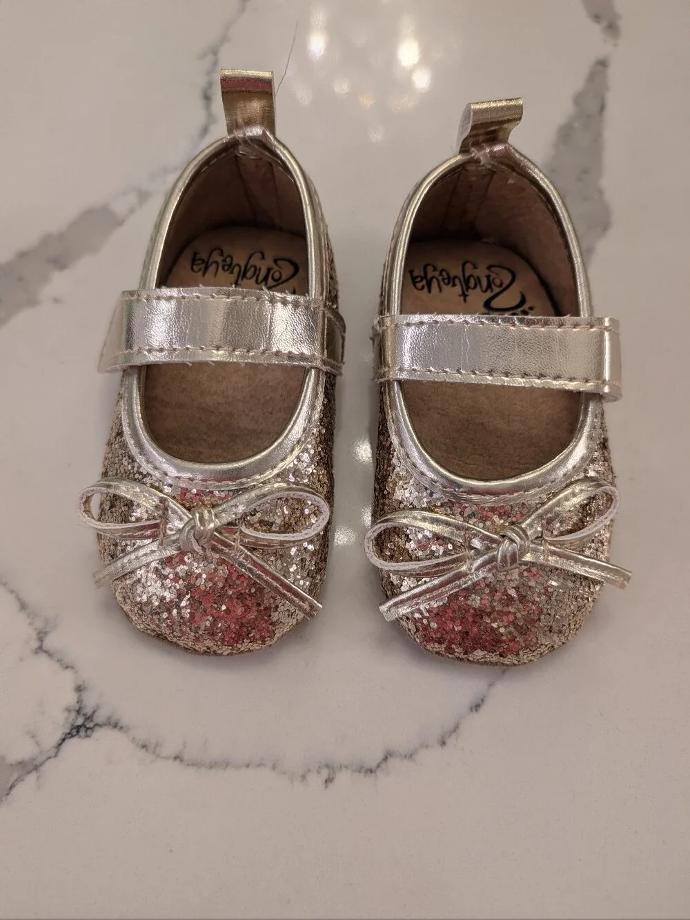 Baby/Toddler Glitter Mary Jane Shoes in Rose Gold 6-12 Months